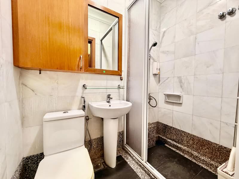 Rumah Berkembar untuk Dijual di TTDI Hills (Kuala Lumpur) - Yin Peng . - Bathroom - PropertyGuru.com.my