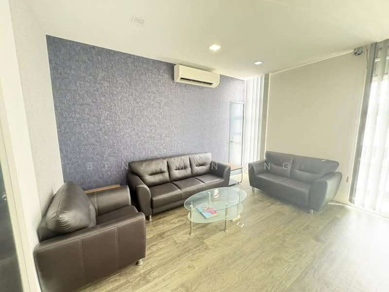 Office for Rent in Taman Mount Austin (Tebrau) - Benjamin Ong - PropertyGuru.com.my