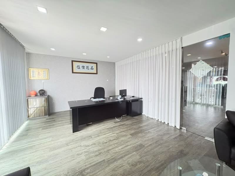 Office for Rent in Taman Mount Austin (Tebrau) - Benjamin Ong - PropertyGuru.com.my