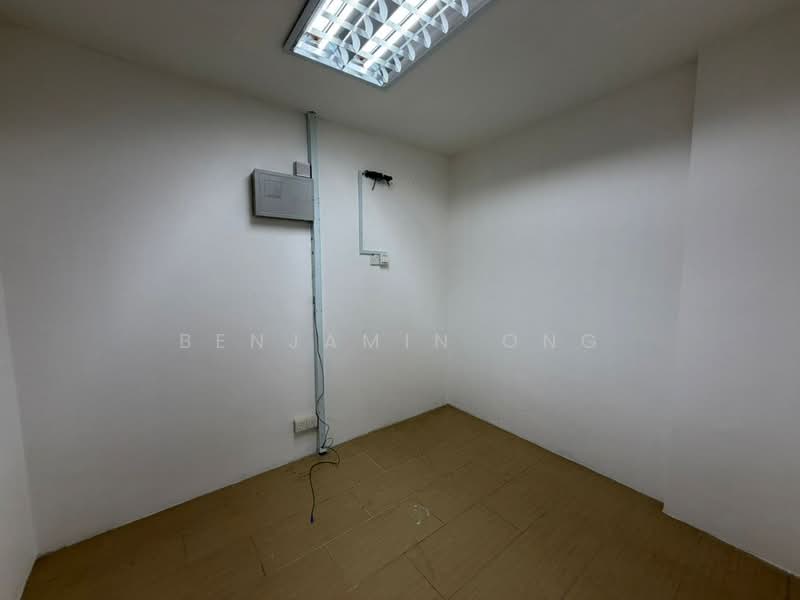 Office for Rent in Taman Molek (Johor Bahru) - Benjamin Ong - Interior - PropertyGuru.com.my