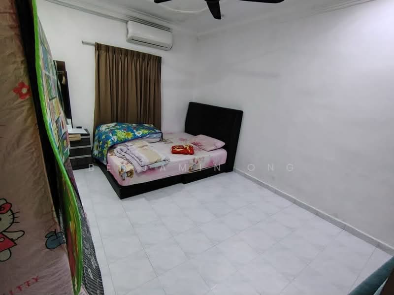 Rumah Teres untuk Dijual di Taman Universiti (Skudai) - Benjamin Ong - Bedroom - PropertyGuru.com.my