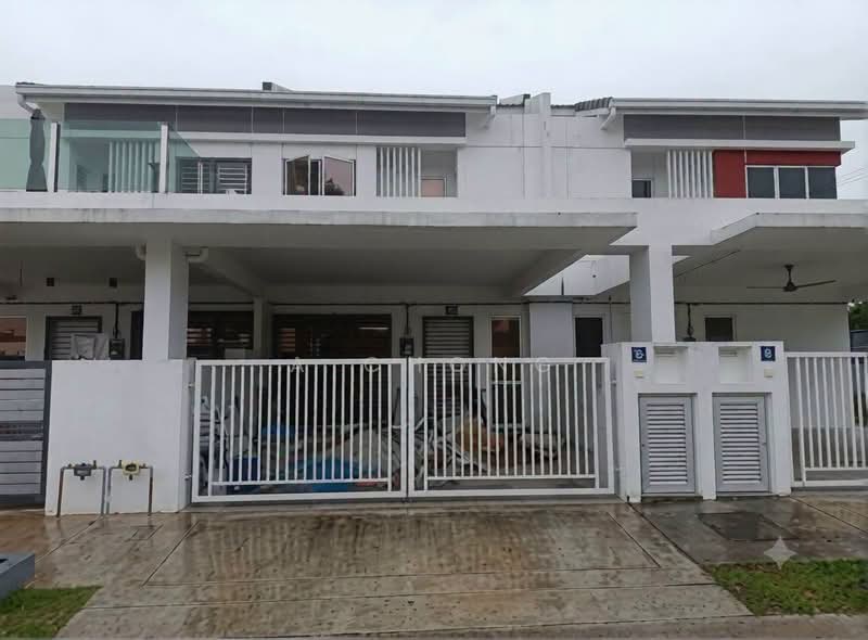 2-storey Terraced House for Sale in Bandar Sri Sendayan (Negeri Sembilan) - A Chong - Exterior - PropertyGuru.com.my