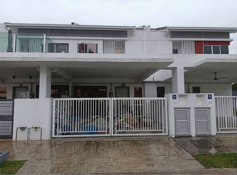 2-storey Terraced House for Sale in Bandar Sri Sendayan (Negeri Sembilan) - A Chong - Exterior - PropertyGuru.com.my