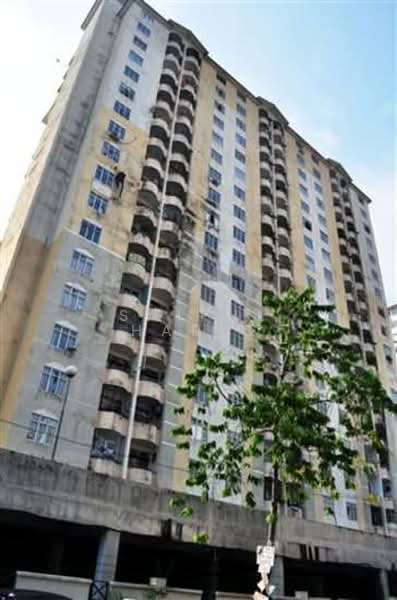 Pangsapuri untuk Dijual di Pangsapuri Lagoon Perdana - Saiful Haris - Exterior - PropertyGuru.com.my