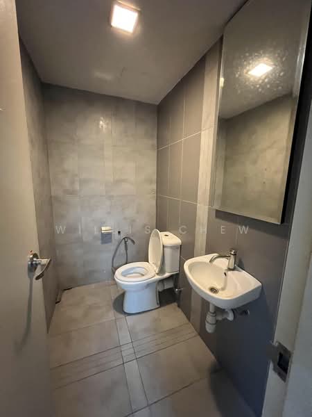 Pejabat untuk Disewa di Mont Kiara (Kuala Lumpur) - Willis Chew - Bathroom - PropertyGuru.com.my