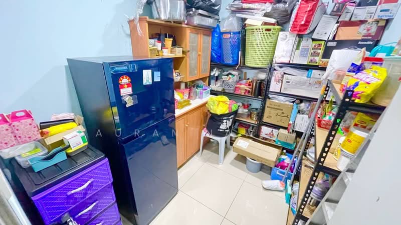 Kondominium untuk Dijual di Suasana Lumayan - Fauran Nawawi - PropertyGuru.com.my