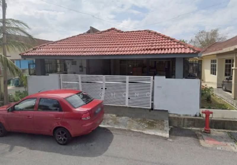 Rumah Berkembar untuk Dijual di Taman Sikamat Utama (Sikamat) - A Chong - Exterior - PropertyGuru.com.my