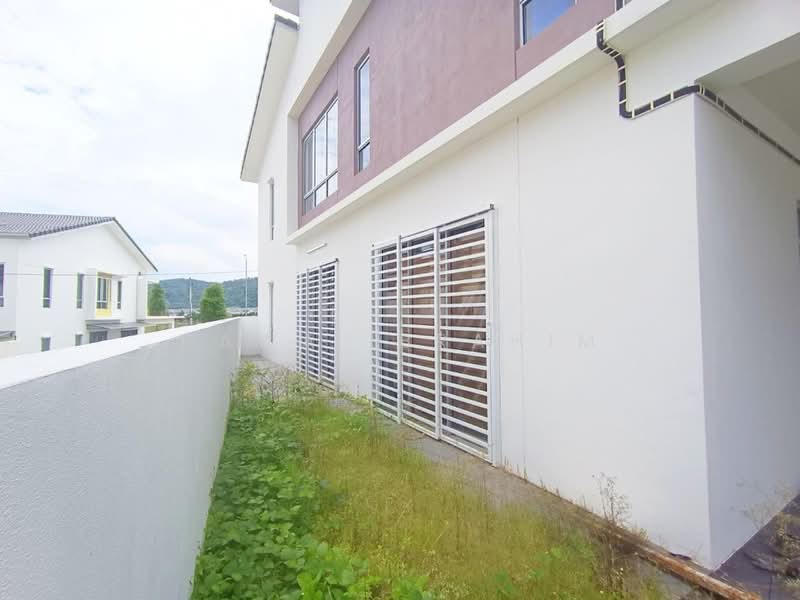 2-storey Terraced House for Sale in Taman Tiara Sendayan (Bandar Sri Sendayan) - Hawa Ibrahim - PropertyGuru.com.my