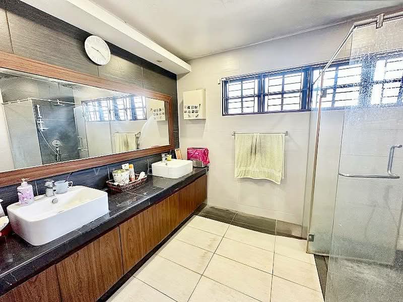 Bungalow for Sale in Sunway Damansara (Kota Damansara) - Vincent Liaw - Bathroom - PropertyGuru.com.my