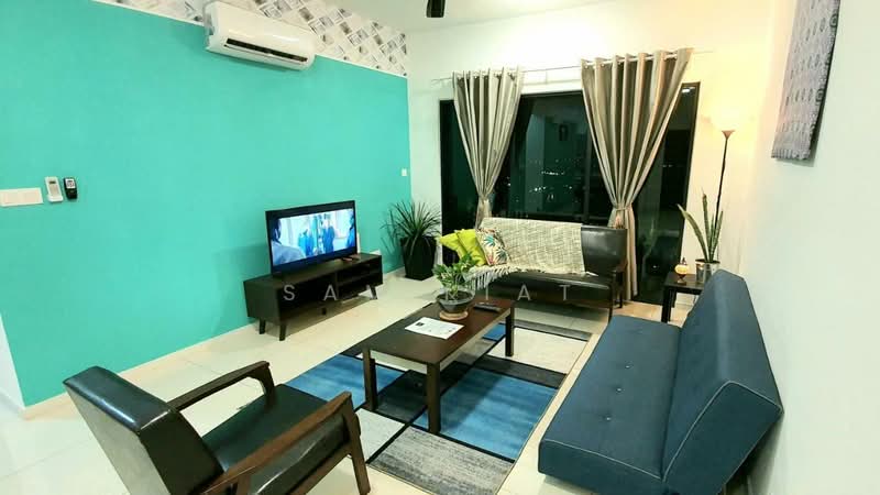 Servis Apartment untuk Disewa di Suria Residence - SAM KIAT - Living Room - PropertyGuru.com.my
