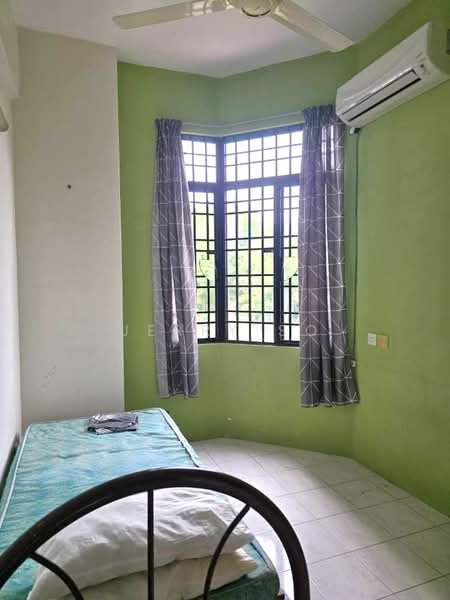 Pangsapuri untuk Disewa di Parkview Towers - Jerry So - Bedroom - PropertyGuru.com.my