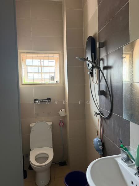 Rumah Teres 2 Tingkat untuk Disewa di Usj 6 (Subang Jaya) - Mark Toh - Bathroom - PropertyGuru.com.my