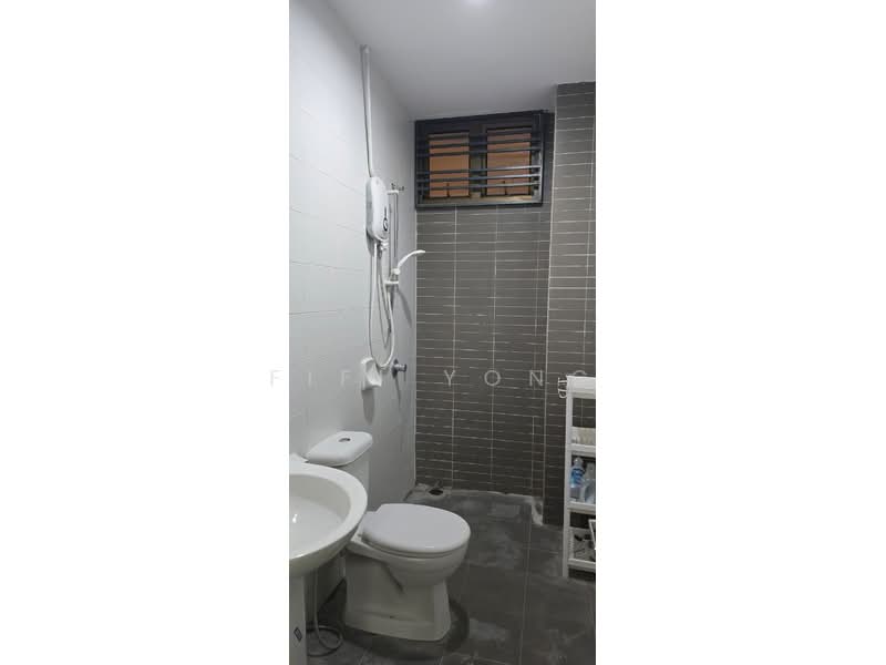 Servis Apartment untuk Disewa di Palazio - Fifi Yong - Bathroom - PropertyGuru.com.my