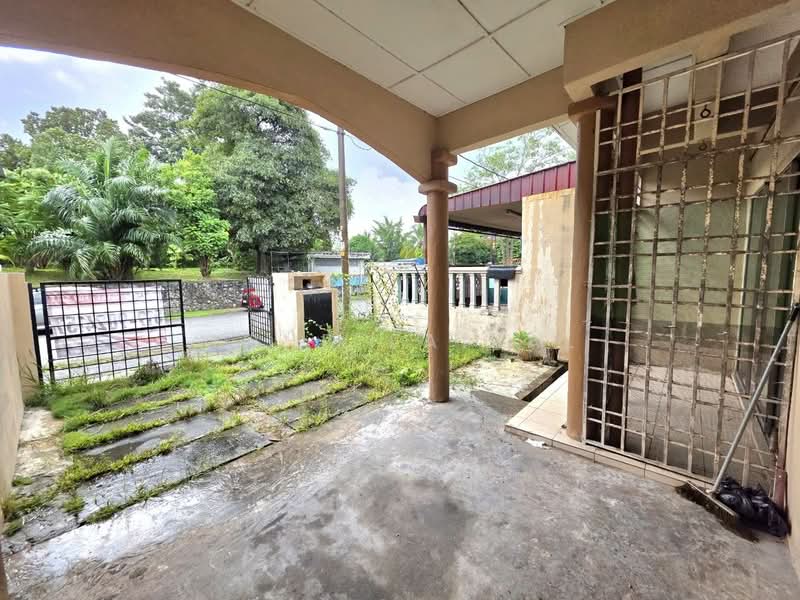 Rumah Teres 2 Tingkat untuk Dijual di Bandar Baru Bangi (Selangor) - Mohd Faizal - Exterior - PropertyGuru.com.my