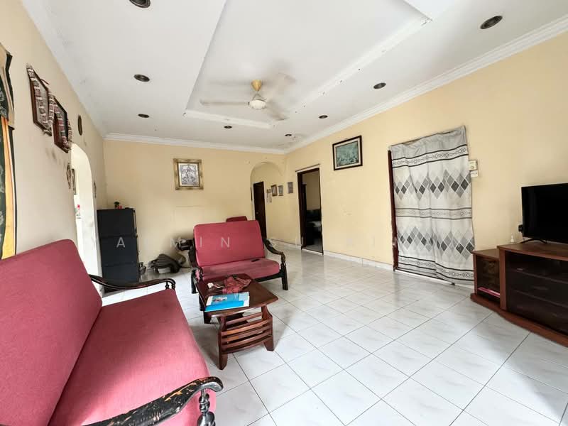 Rumah Banglo untuk Dijual di Shah Alam (Selangor) - Yasmin Sulaiman - Living Room - PropertyGuru.com.my