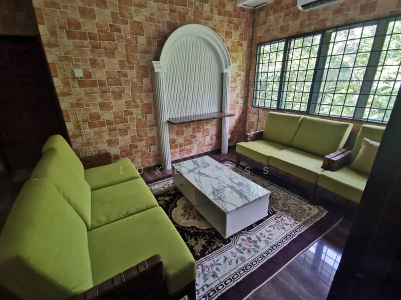 Terraced House for Sale in Bandar Country Homes (Rawang) - Luke Ross - Living Room - PropertyGuru.com.my