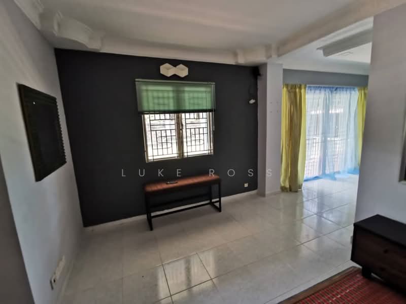 Terraced House for Sale in Bandar Country Homes (Rawang) - Luke Ross - Living Room - PropertyGuru.com.my