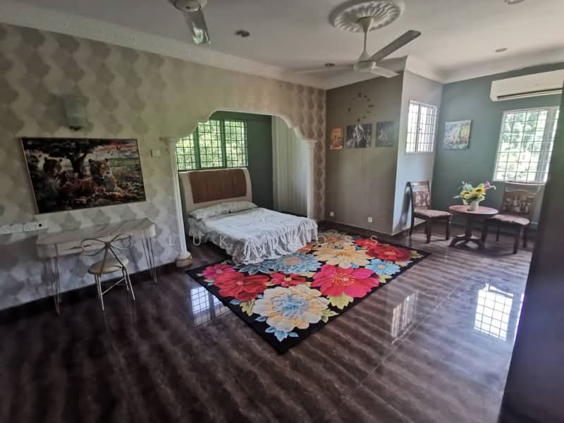 Terraced House for Sale in Bandar Country Homes (Rawang) - Luke Ross - Bedroom - PropertyGuru.com.my