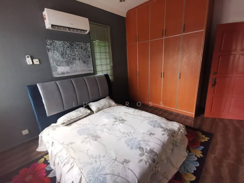 Terraced House for Sale in Bandar Country Homes (Rawang) - Luke Ross - Bedroom - PropertyGuru.com.my
