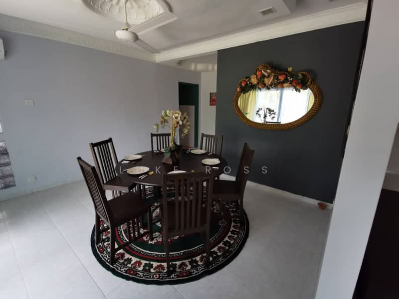 Terraced House for Sale in Bandar Country Homes (Rawang) - Luke Ross - Dining Room - PropertyGuru.com.my