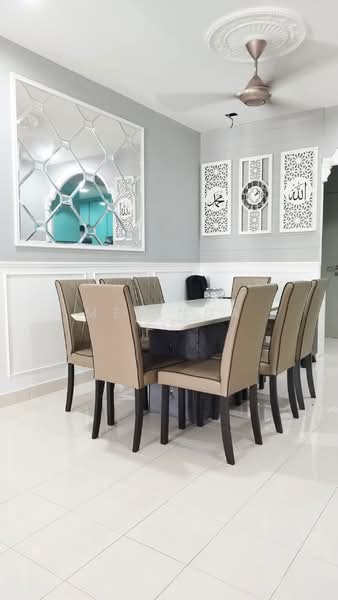 Pangsapuri untuk Disewa di Denai Nusantara Apartment - Melinda Ee - Dining Room - PropertyGuru.com.my