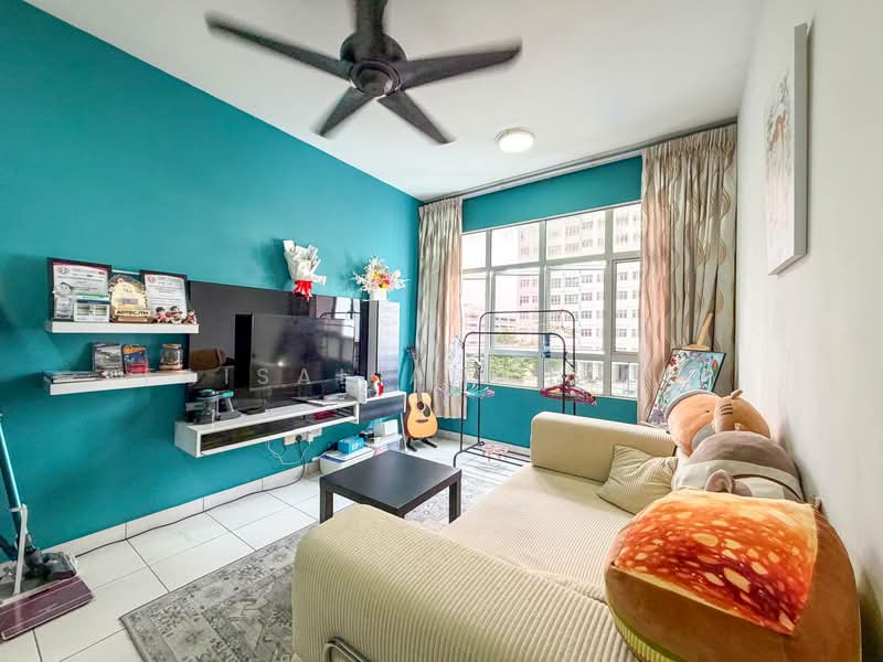 Pangsapuri untuk Dijual di Pangsapuri Seri Utama - Faisal Abu Omar - Living Room - PropertyGuru.com.my