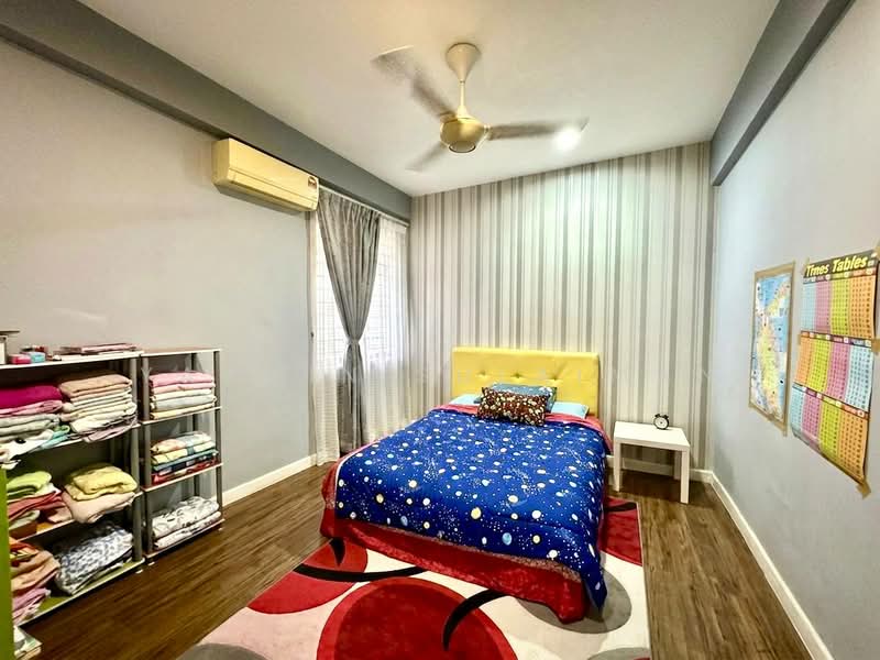 Condominium for Sale at Sri Lojing Condominiums - Yasmin Sulaiman - Bedroom - PropertyGuru.com.my