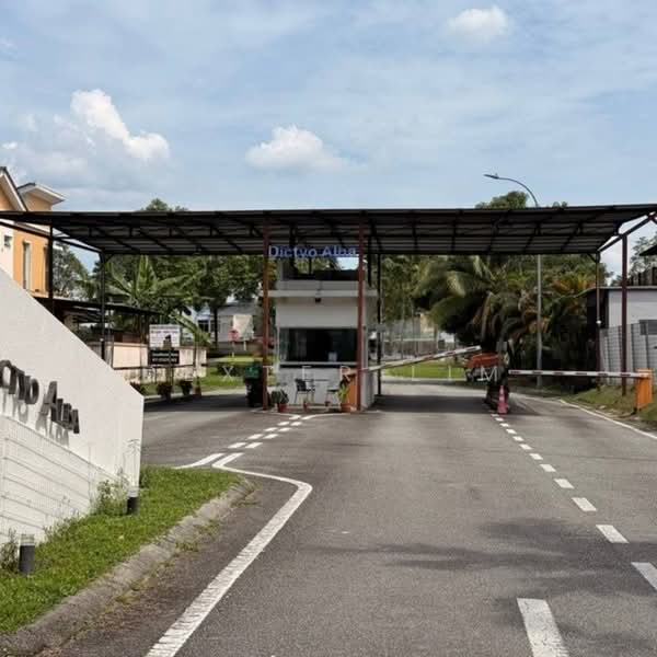 2-storey Terraced House for Sale in Johor Bahru (Johor) - Dexter Lim - Exterior - PropertyGuru.com.my