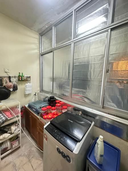 Apartment for Sale at Bistari Impian Apartment - Jensen Goh - Kitchen - PropertyGuru.com.my