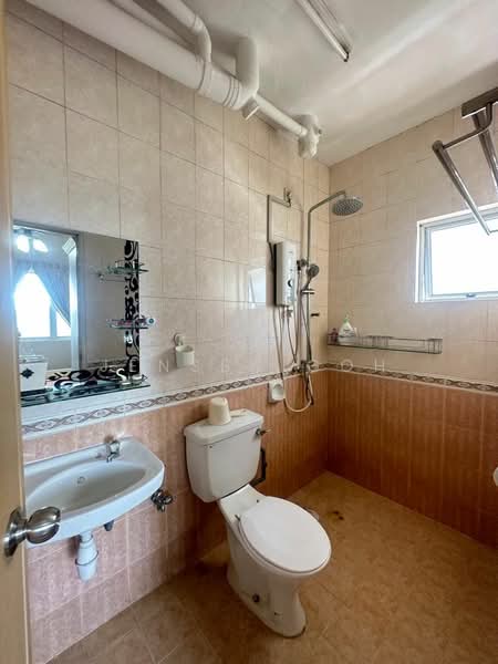 Apartment for Sale at Bistari Impian Apartment - Jensen Goh - Bathroom - PropertyGuru.com.my