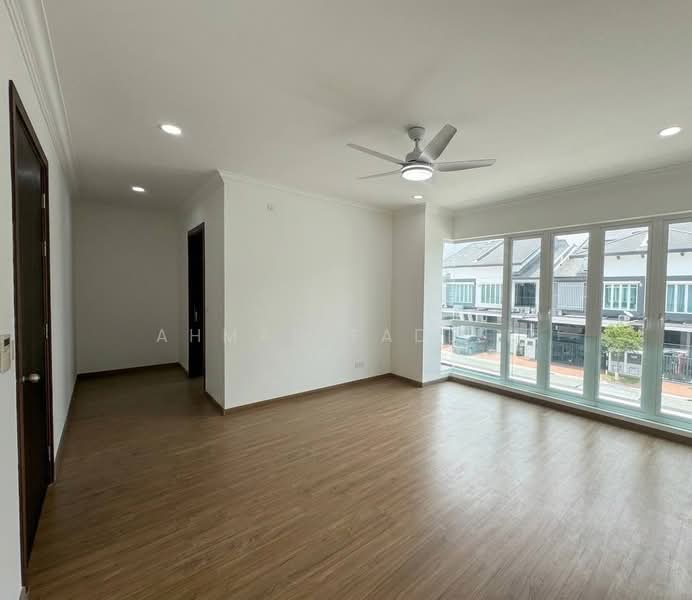 Rumah Teres 2 Tingkat untuk Disewa di Cyberjaya (Selangor) - Ahmad Fadlee - Living Room - PropertyGuru.com.my