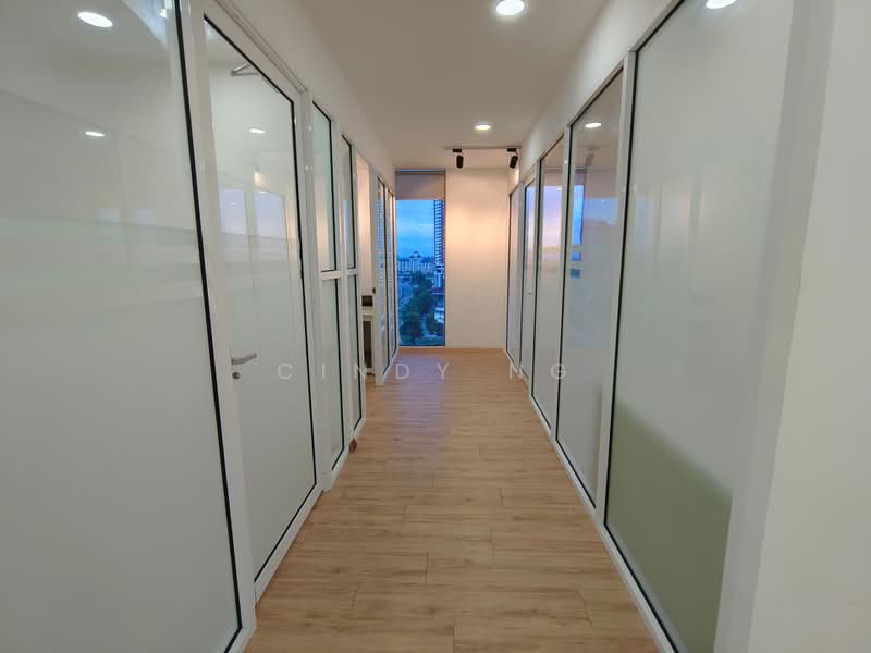 Office for Rent in Subang Jaya (Selangor) - Cindy Ng - Corridor - PropertyGuru.com.my