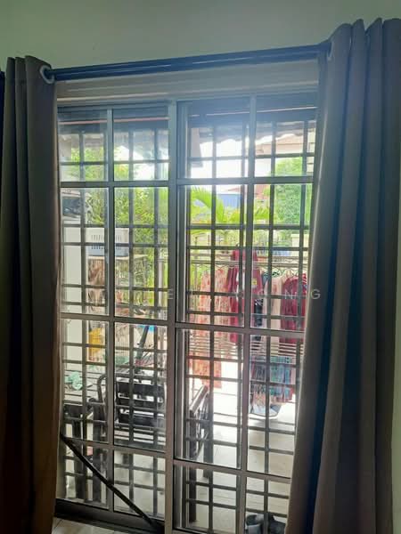 Rumah Kluster untuk Dijual di Bukit Mahkota (Bangi) - Daniel Yong - Exterior - PropertyGuru.com.my