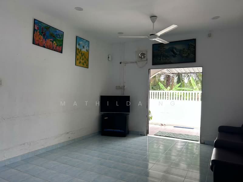 Rumah Banglo untuk Dijual di Petaling Jaya (Selangor) - Mathilda Ng - Living Room - PropertyGuru.com.my