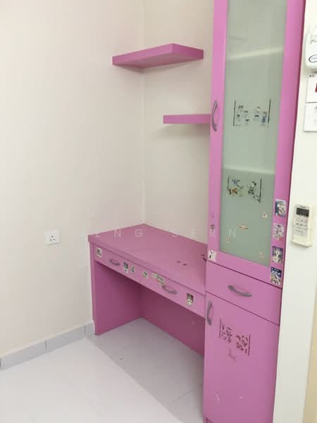 Apartment for Rent at University Place (Plaza Ivory) - Weng Sern - Study - PropertyGuru.com.my