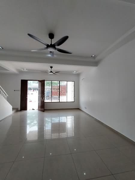 Terraced House for Sale in Bandar Teknologi Kajang (Kajang) - May Tai - Living Room - PropertyGuru.com.my