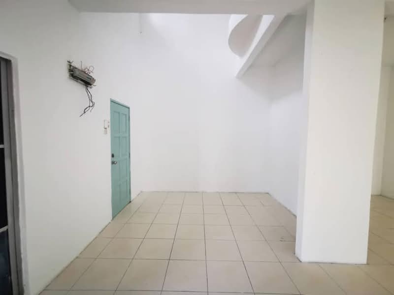 2-storey Terraced House for Sale in Taman Damai Utama (Bandar Kinrara) - Kent Lai - Interior - PropertyGuru.com.my