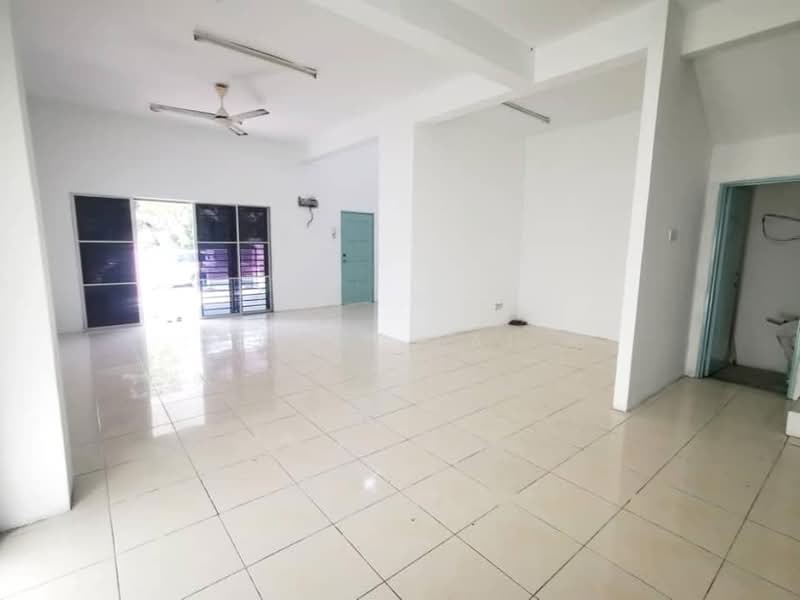 2-storey Terraced House for Sale in Taman Damai Utama (Bandar Kinrara) - Kent Lai - Interior - PropertyGuru.com.my