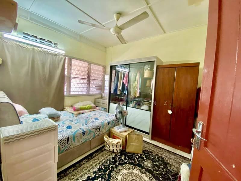 1-storey Terraced House for Sale in Petaling Jaya (Selangor) - Hanif Hanz - Bedroom - PropertyGuru.com.my