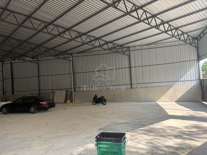Warehouse for Rent in Batu 14 (Puchong) - Leo Ng - Interior - PropertyGuru.com.my