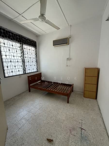 Rumah Berkembar untuk Disewa di Tanjung Tokong (Penang) - Lim Seok Cheng - Bedroom - PropertyGuru.com.my