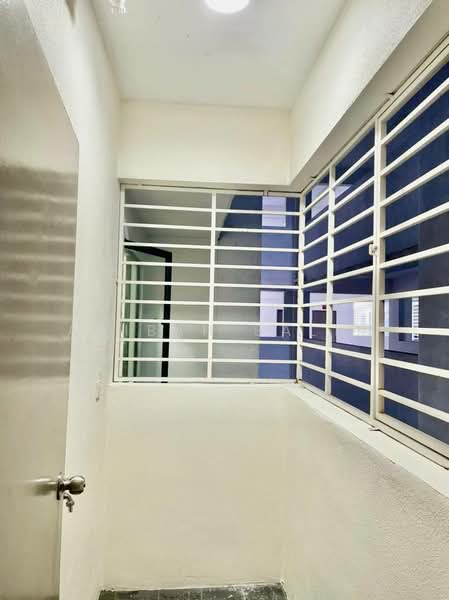 Kondominium untuk Dijual di Ameera Residence - Adibah Salim - Corridor - PropertyGuru.com.my