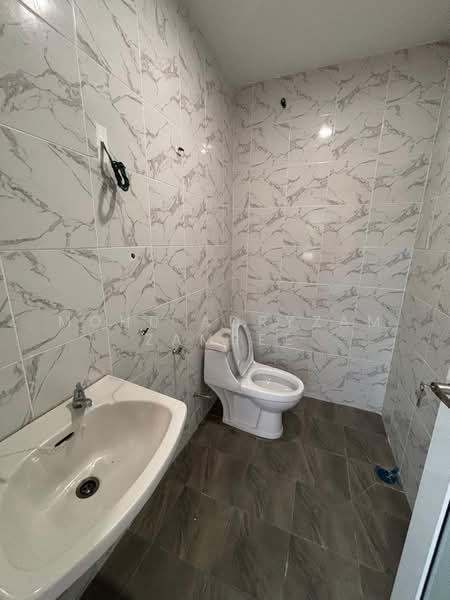 2.5-storey Terraced House for Sale in Taman Chi Liung (Klang) - Mohd Adryzam - PropertyGuru.com.my