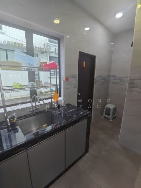 Rumah Teres 2-Tingkat untuk Dijual di Bandar Pulai Jaya (Kulai) - Kenny Wong Chen Yao - Kitchen - PropertyGuru.com.my