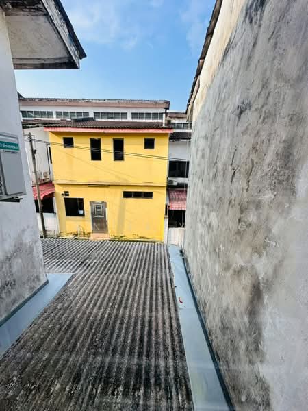 Rumah Teres 2 Tingkat untuk Dijual di Taman Sri Putri (Skudai) - Daniel Yong - Exterior - PropertyGuru.com.my