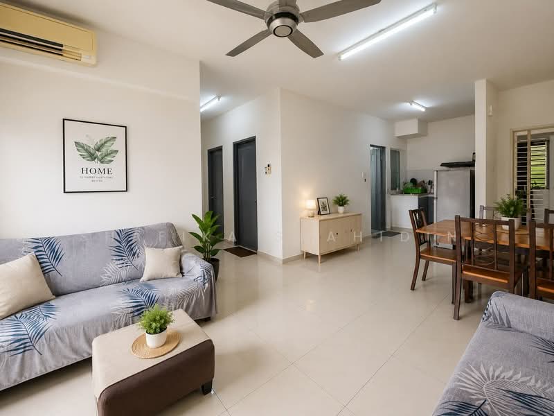 Kondominium untuk Dijual di Penaga @ Taman Raintree - Shafika Shahidin - Living Room - PropertyGuru.com.my