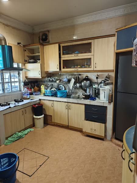 Rumah Teres 1 Tingkat untuk Dijual di Ampang Jaya (Ampang) - Janice Yap - Kitchen - PropertyGuru.com.my