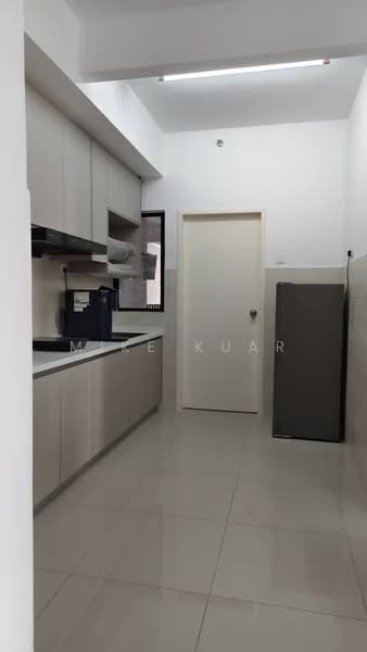 Servis Apartment untuk Disewa di Rubica @ Harbour Place - Mike Kuar - Kitchen - PropertyGuru.com.my