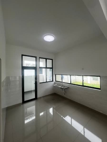 2-storey Terraced House for Rent in Johor Bahru (Johor) - Kenny Wong Chen Yao - Kitchen - PropertyGuru.com.my