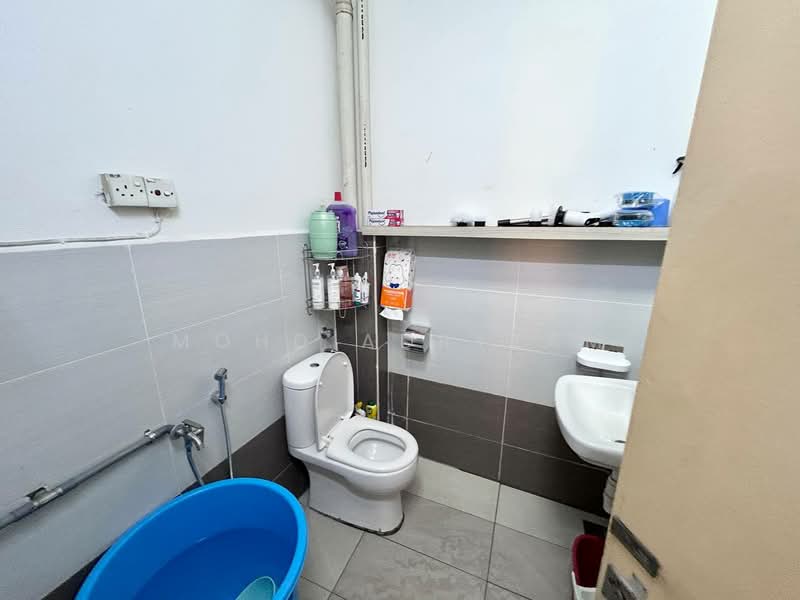 2-storey Terraced House for Sale in Teluk Pulai (Klang) - Mohd Adryzam - Bathroom - PropertyGuru.com.my